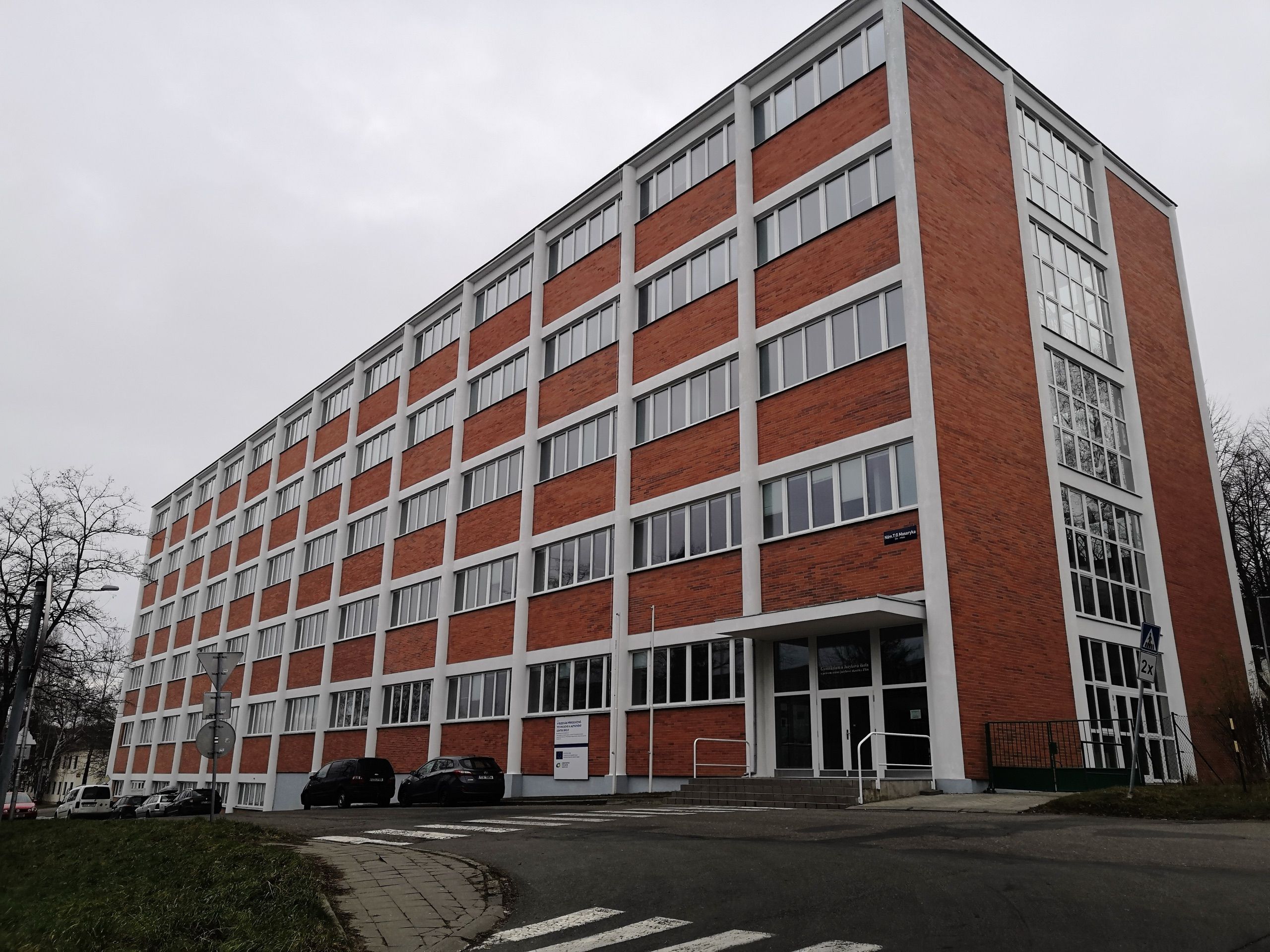 Gymnázium Zlín, Zlín — bezpečnostní audit a školení